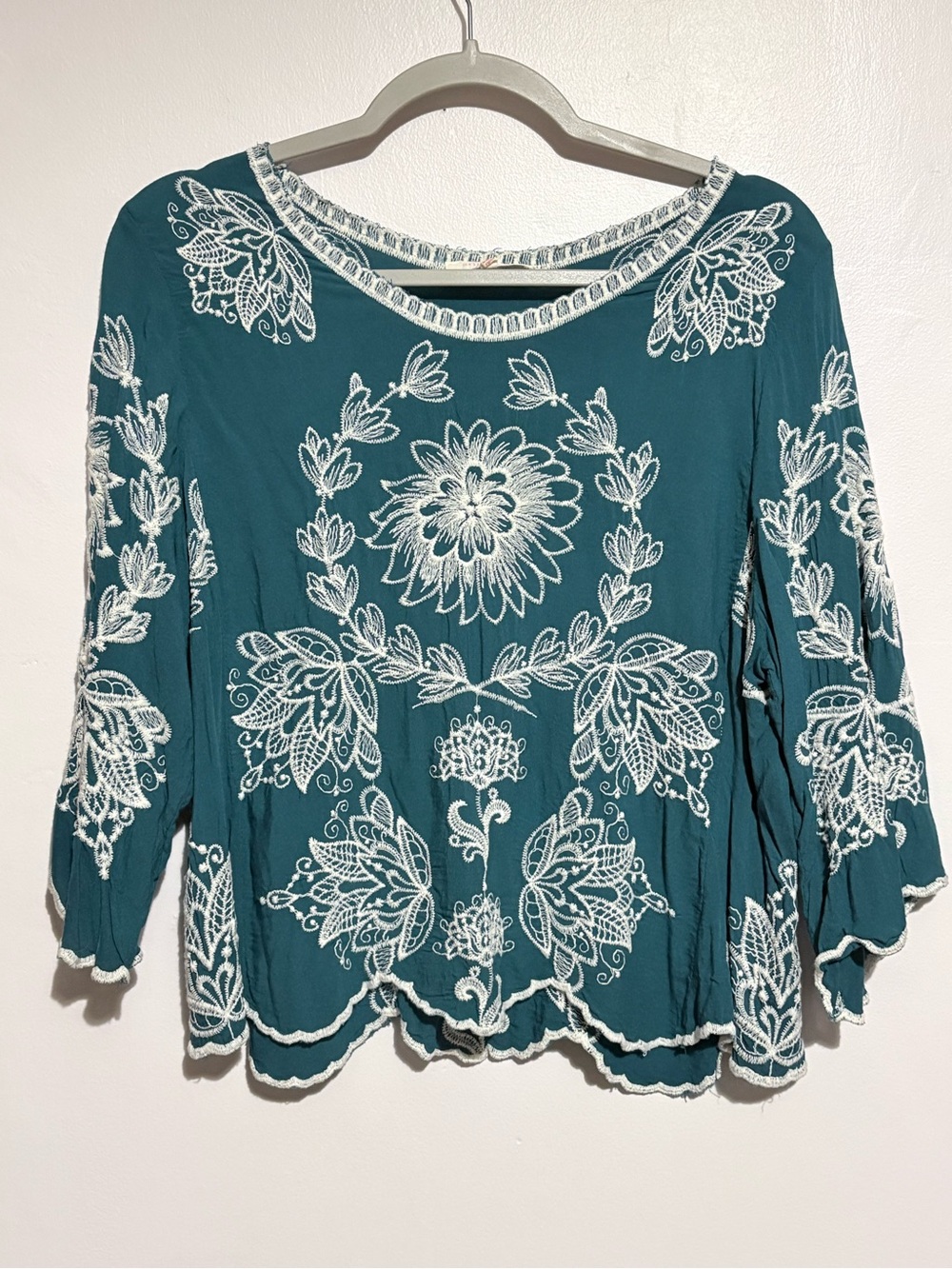 Anthropologie Solitaire Teal Tunic with White Floral Embroidery